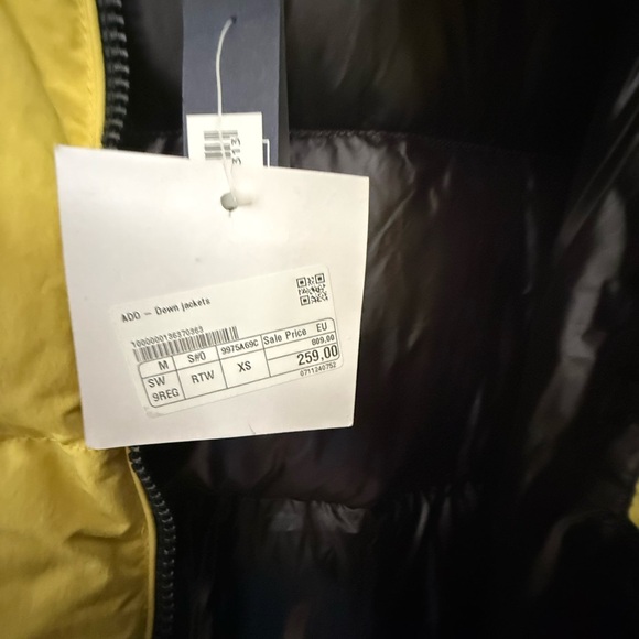 Add Down Yellow Puffer Jacket - Picture 5 of 5